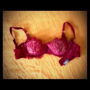 NWOT Victoria Secret Very Sexy Lace Bra Sz 36DD